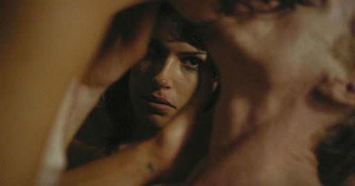 "Appropriate Behavior" reż. Desiree Akhavan (via offcamera.pl)