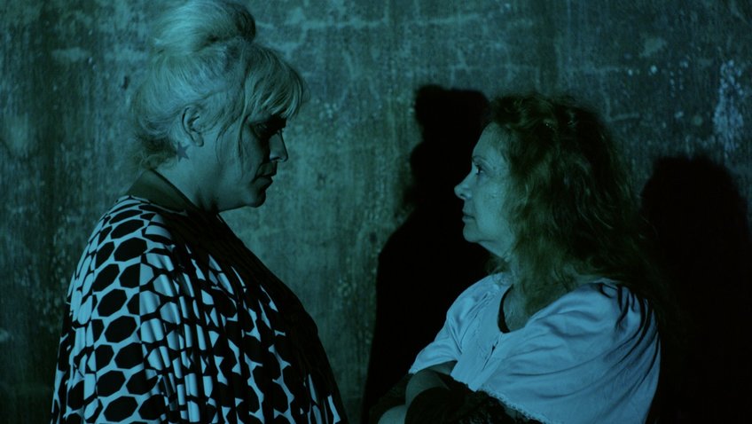 Czarne serce | Outfilm